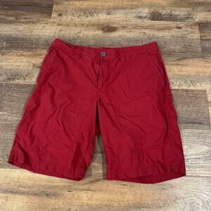 Columbia Men's Red Chino Shorts Size 32 10" Inseam Hiking 5-Pocket Design READ